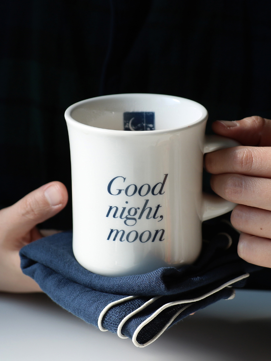 allgray mug _ Vol de nuit _ good night, moon